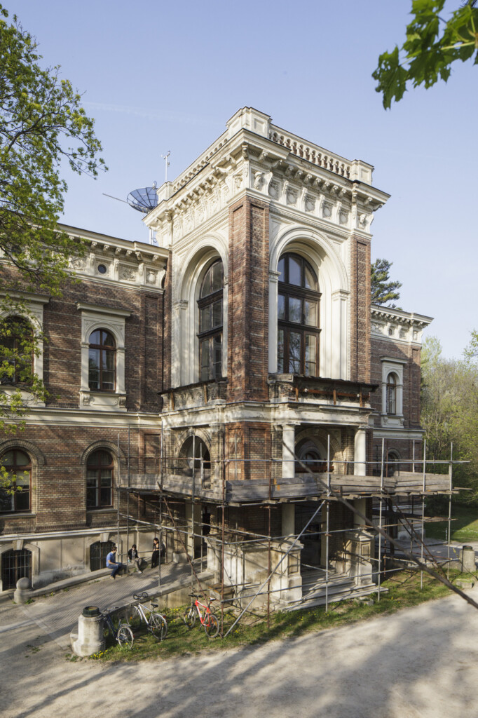 universitaet-wien-staette-des-wissens-color