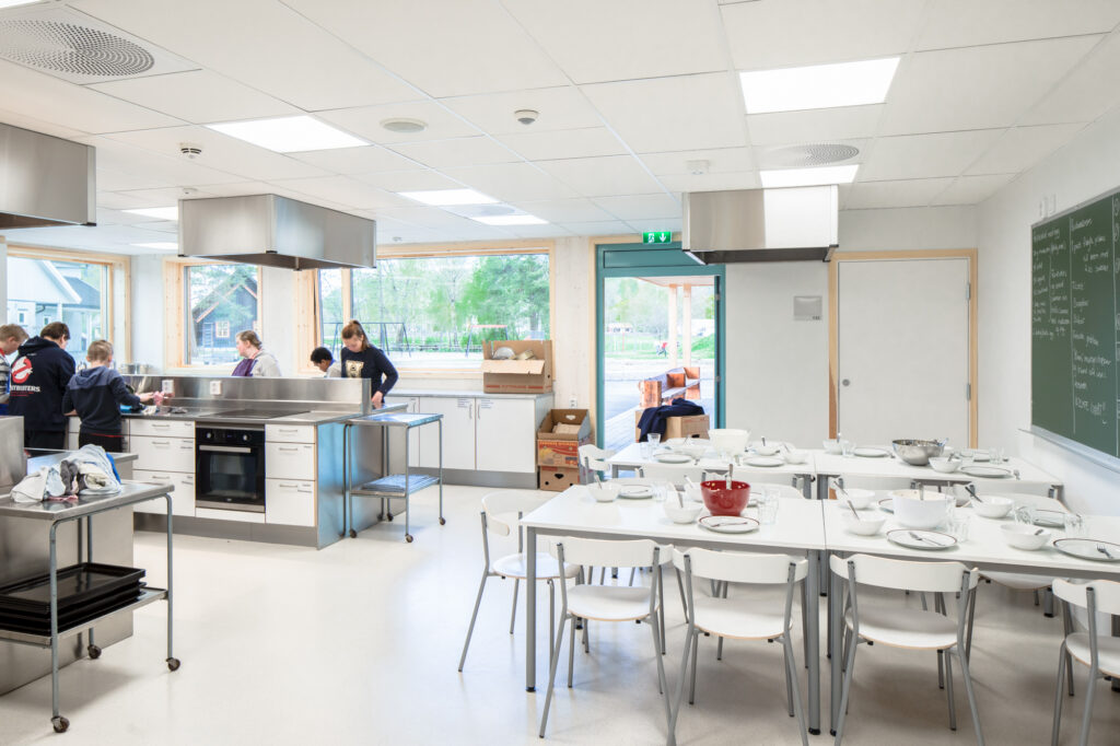 Schule Sauland  Ppag  photo  by Wolfgang Thaler