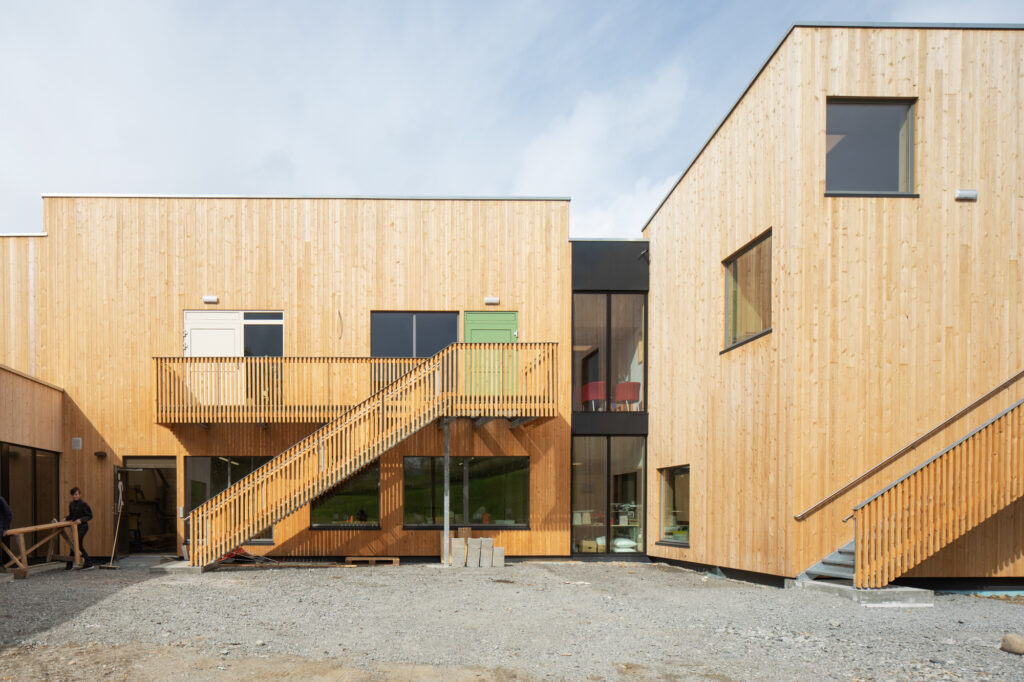 Schule Sauland  Ppag  photo  by Wolfgang Thaler