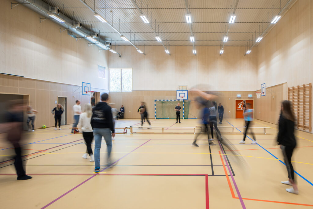 Schule Sauland  Ppag  photo  by Wolfgang Thaler