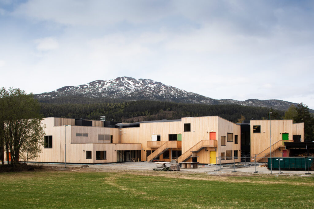 Schule Sauland  Ppag  photo  by Wolfgang Thaler