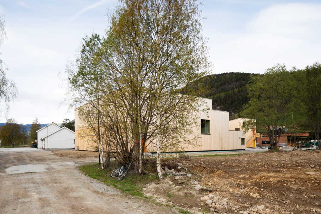 Schule Sauland  Ppag  photo  by Wolfgang Thaler