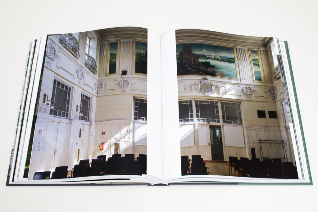 Foto von dem Buch: Die Stadt ausserhalb (Steinhof Otto Wagner Spital)